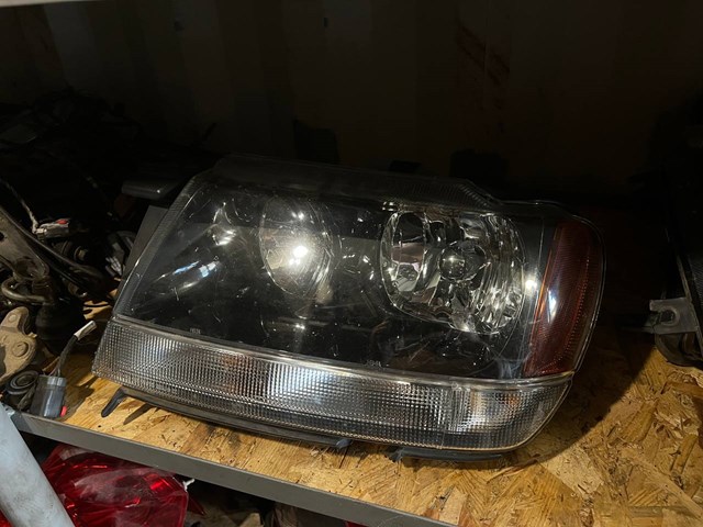 Основна фара в зборі ліва 55155129AB CHRYSLER
