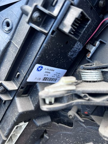 Кнопки переднього лівого склопід'ємника 5JM61DX9AA CHRYSLER