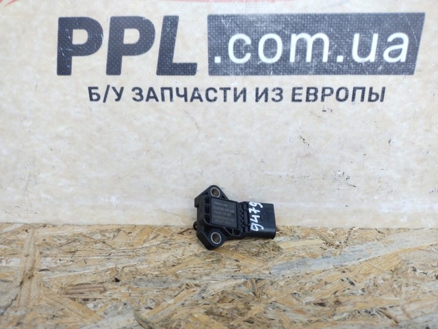 Датчик тиску наддуву (датчик нагнітання повітря в турбіну) 03G906051D VAG