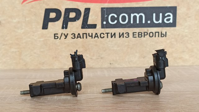 Датчик обуртів распредвалу 05149141AF CHRYSLER