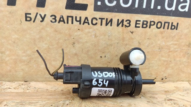 Електропомпа омивача передній/задній 05152075AB CHRYSLER