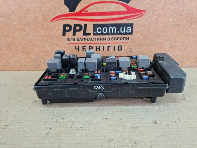 Реле запобіжників 13255300 GM