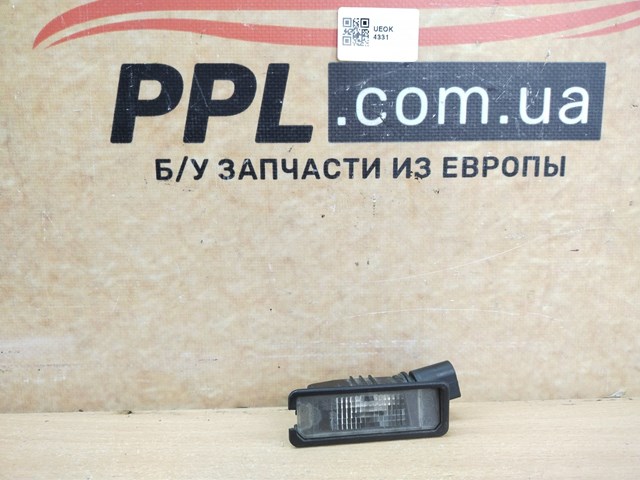 Ліхтар освітлення номерного знака 1K8943021 VAG
