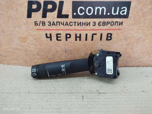 Перемикач підрульовий, правий 20941131 GM