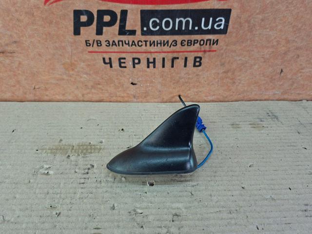 Антена на дах 22786215 GM