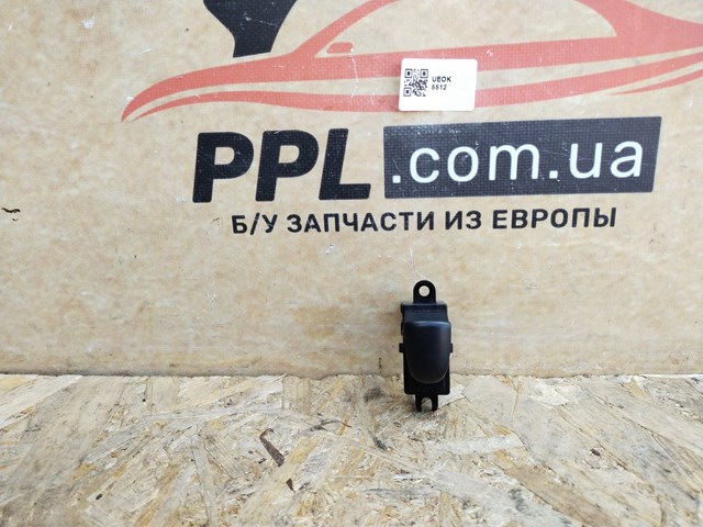 Кнопка підйомника заднього скла 254111KL5A NISSAN