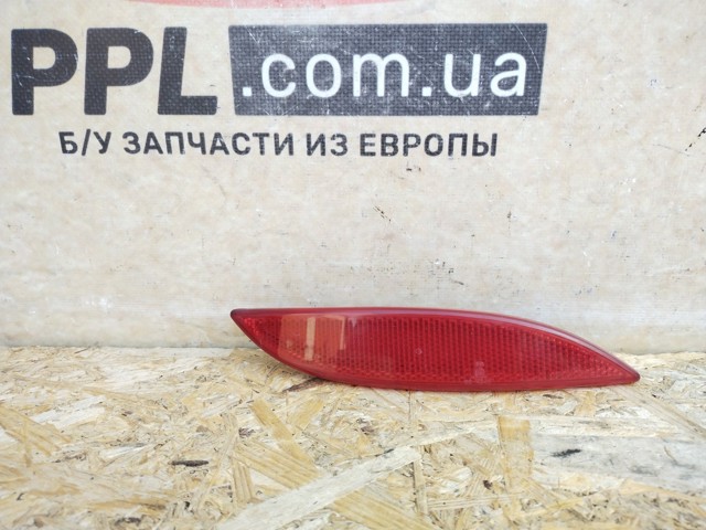 Катафот (відбивач) заднього бампера, правий 265600004R RENAULT