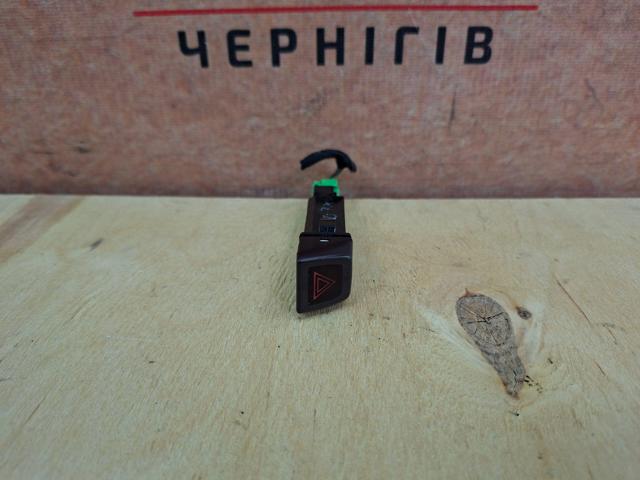 Аварійна кнопка 30739296 VOLVO