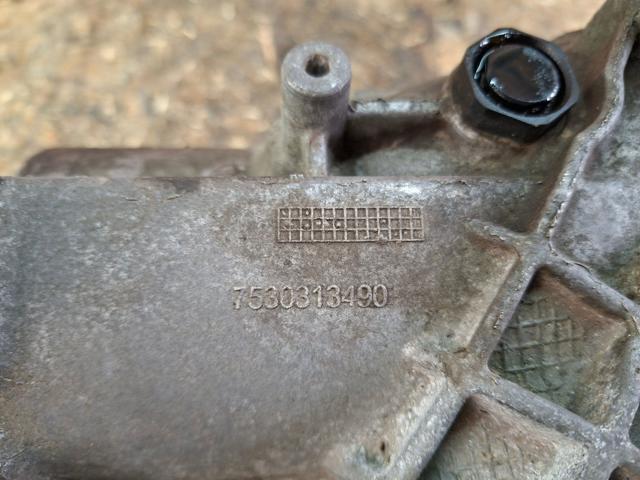 Коробка роздавальна 31325104 VOLVO