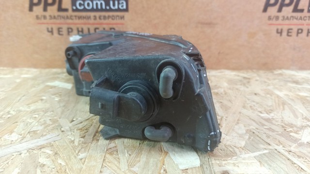 Права протитуманні фари 3G0941662E VAG