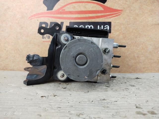Блок АБС гідравлічний 4454002060 TOYOTA