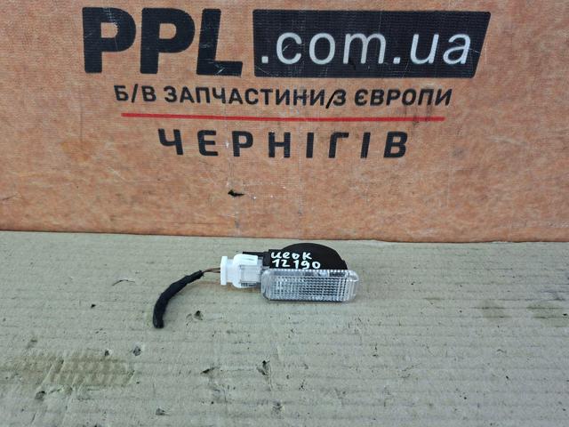 Плафон підсвітки багажного відсіку 4B0947415A VAG