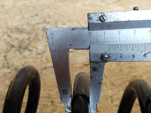Пружина передньої підвіски 51401SEDE11 HONDA