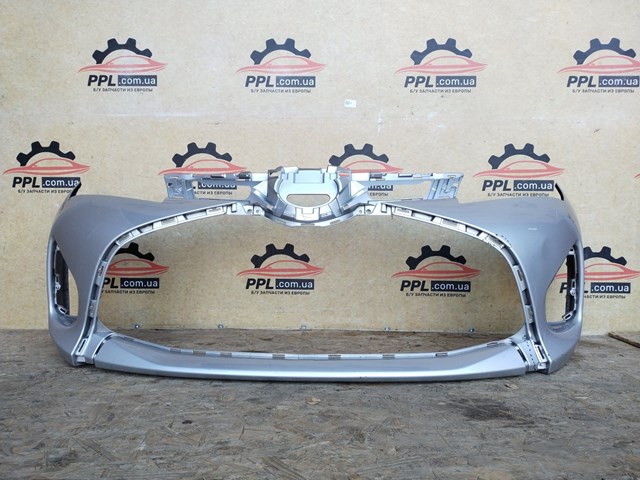 Бампер на авто 521190D660 TOYOTA