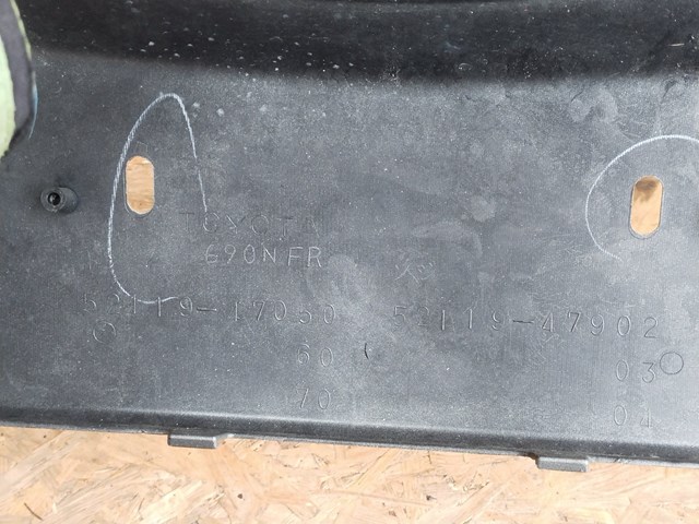 Бампер передній в зборі 5211947902 TOYOTA
