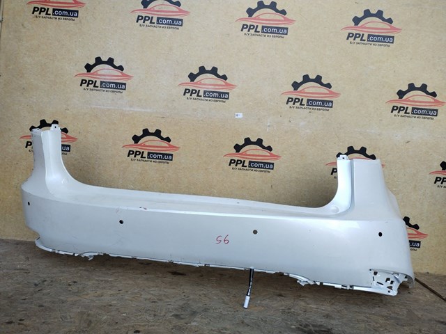 Буфер (бампер) задній 5215948270 TOYOTA