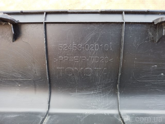 Накладка бампера заднього 5245302010 TOYOTA