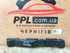 Лівий кронштейн переднього бампера 525360F010 TOYOTA
