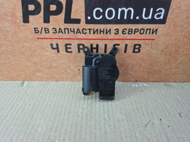 Мотор заслінки печі 5Q0907511H VAG
