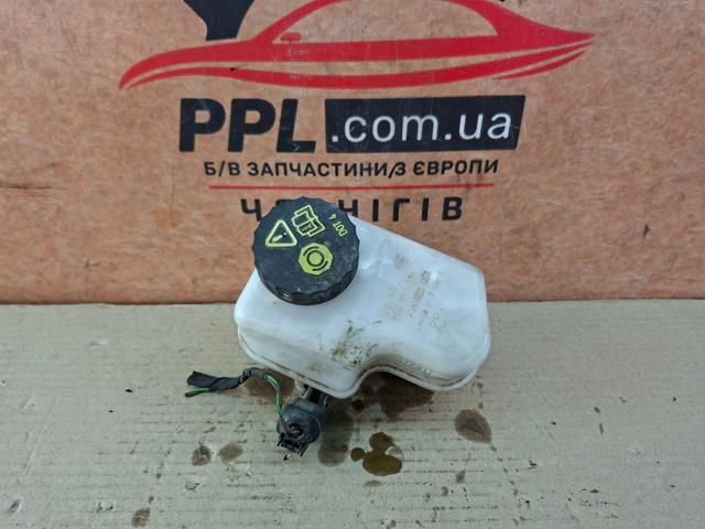 Бачок ГГЦ 5QE611301 VAG