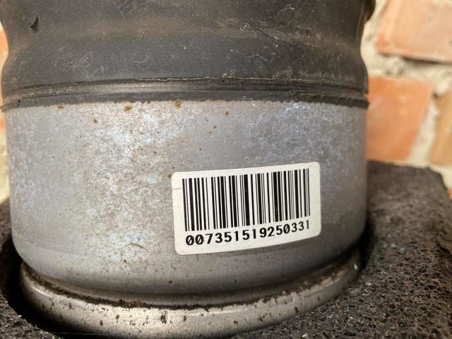 Стійка задня права 600635300C TESLA