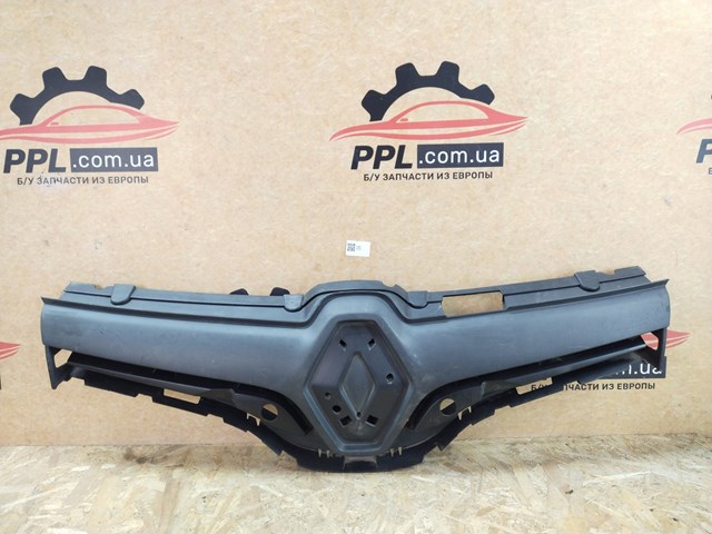 Облицювання радіатора 623101381R RENAULT