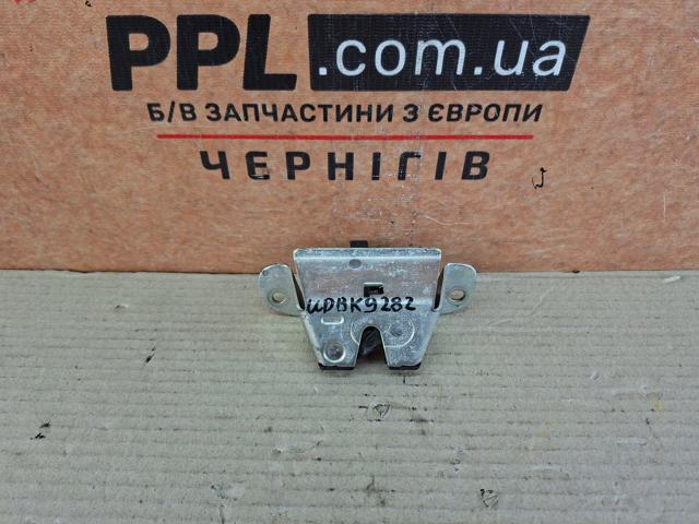 Замок, ручка і привід (багажника) 693500H010 PEUGEOT