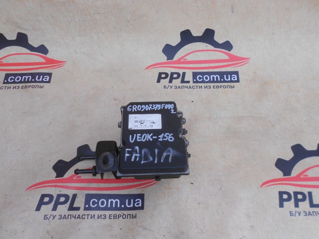 Блок управління АБС (ABS) 6R0614517B VAG