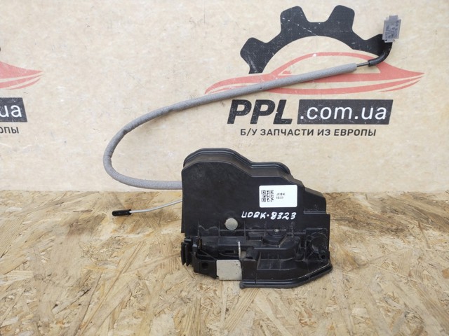 Замок задньої двері, лівої 7318417 BMW