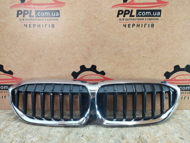 Решітка радіатора 7449428 BMW