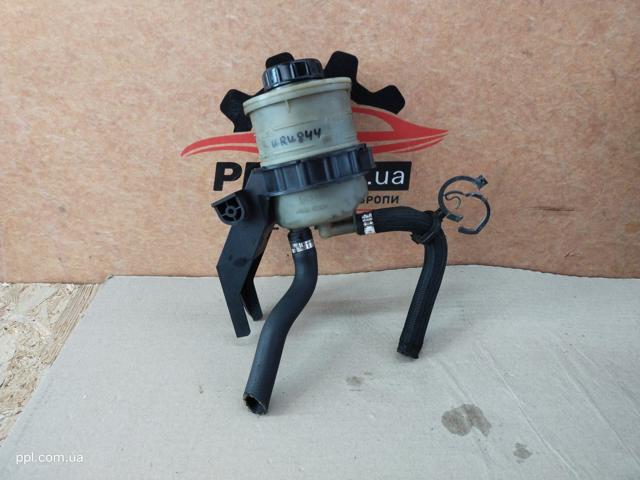 Бачки запасні (для масла) Renault Laguna 1