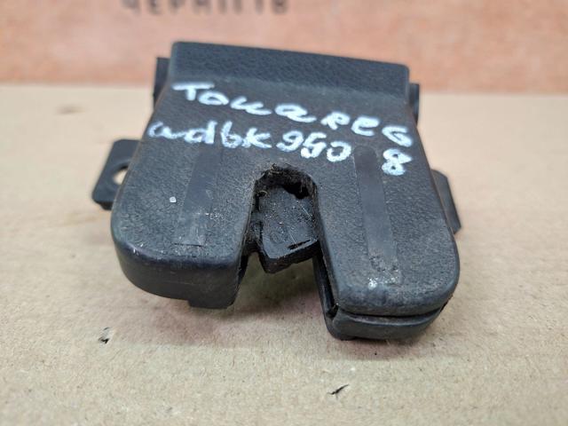 Центральний замок багажника 7L6827505 VAG