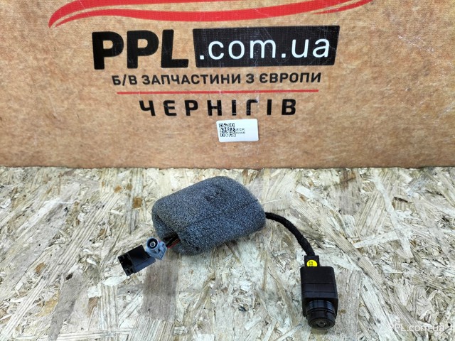 Камера заднього виду 7LA980121 VAG