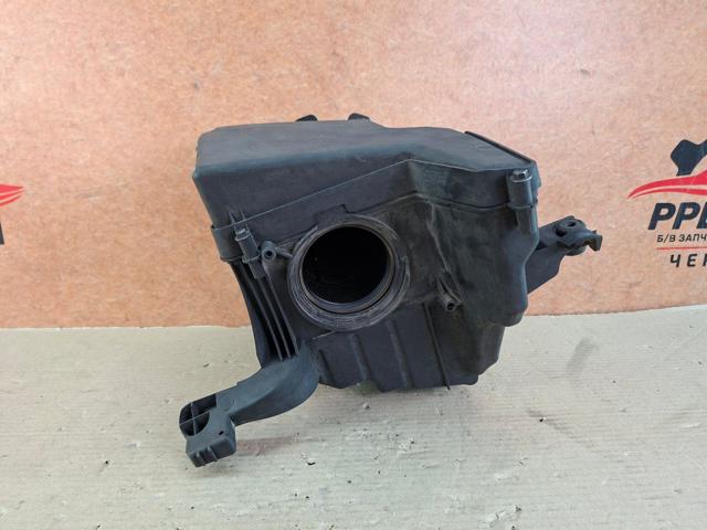 Корпус повітряного фільтра 7M519600BF MAZDA