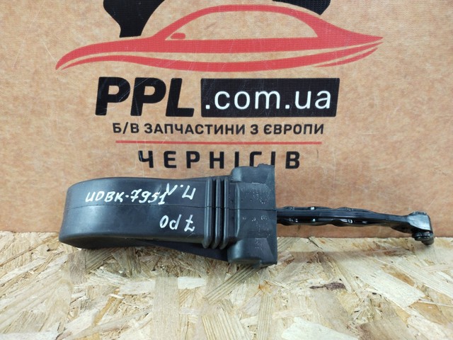 Обмежувач відкриття дверей, передній 7P0837249 VAG