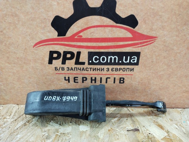 Обмежувач відкриття дверей, задній 7P0839249 VAG