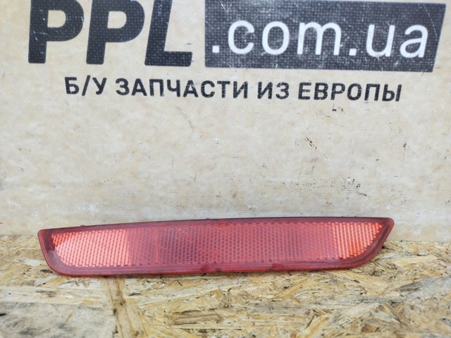 Катафот (відбивач) заднього бампера, правий 7S71515B0AC FORD