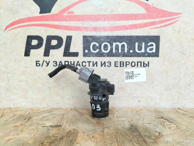 Насос-двигун омивача скла, заднього 8533060180 TOYOTA