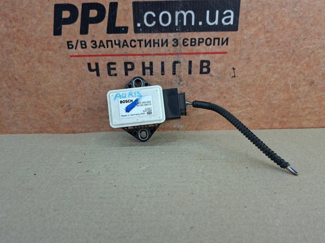 Датчик поздовжнього прискорення 8918306010 TOYOTA