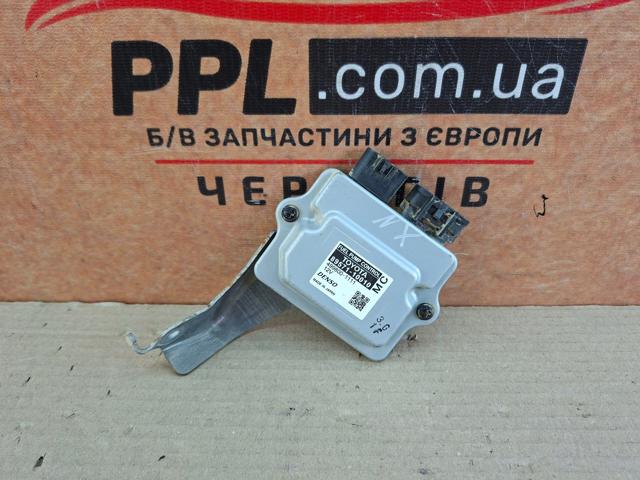 Модуль керування (ЕБУ) паливного насосу 8957110010 TOYOTA