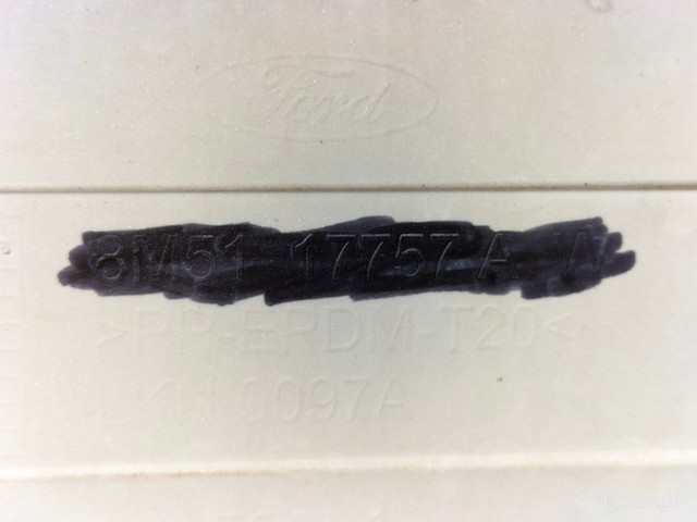 Бампер на авто 8M5117757A FORD