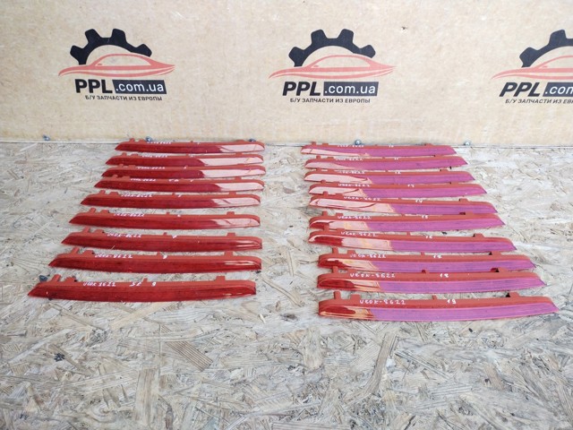 Додаткові задні стопи Ауді Ку 3