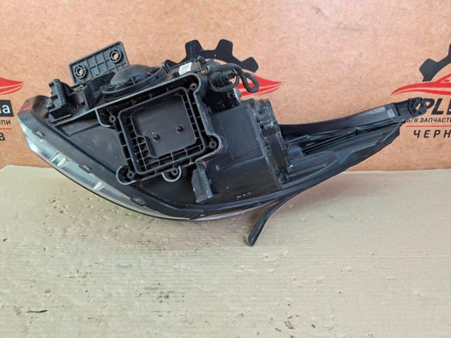 Права блок фара 92102G5050 HYUNDAI
