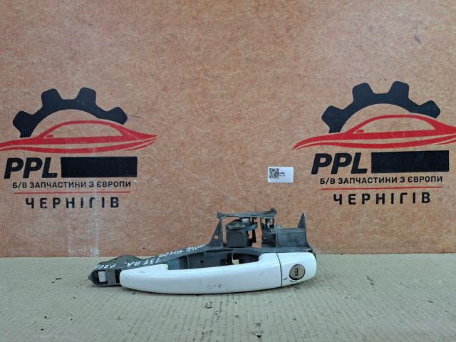 Ручка передньої двері зовнішня ліва 9680168680 PEUGEOT