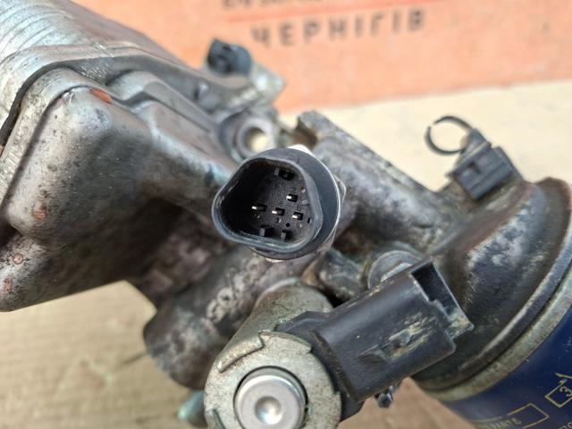 Корпус масляного фільтра 9807594380 PEUGEOT