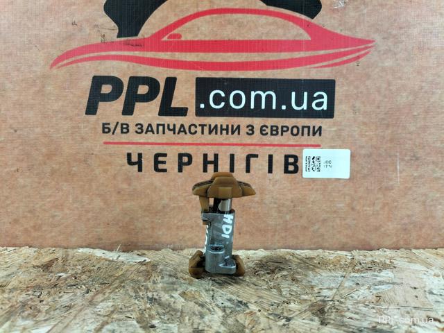 Натягувач ланцюга ГРМ розподілвалів 9823954880 PEUGEOT