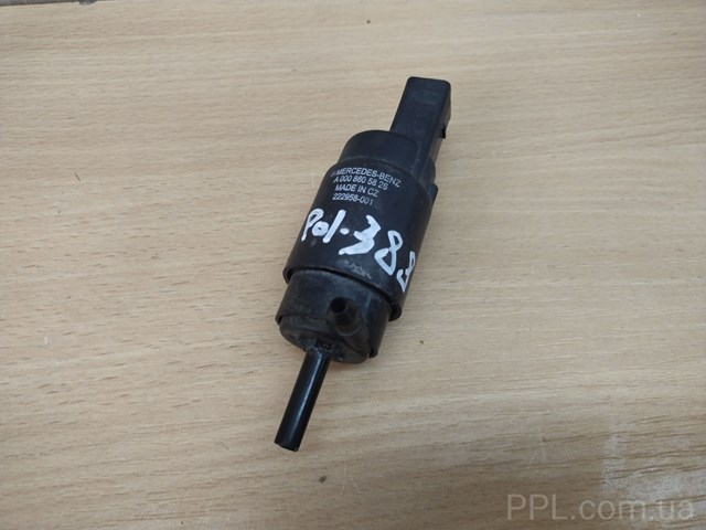 Електропомпа омивача переднього скла A0008605826 MERCEDES