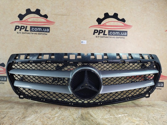 Облицювання радіатора A1768880260 MERCEDES