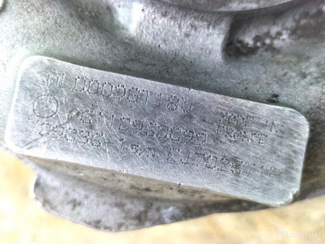 Турбокомпресор A6110960899 MERCEDES