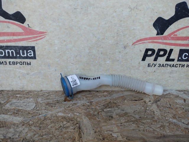 Горловина бачка омивача AM5117C615AF FORD